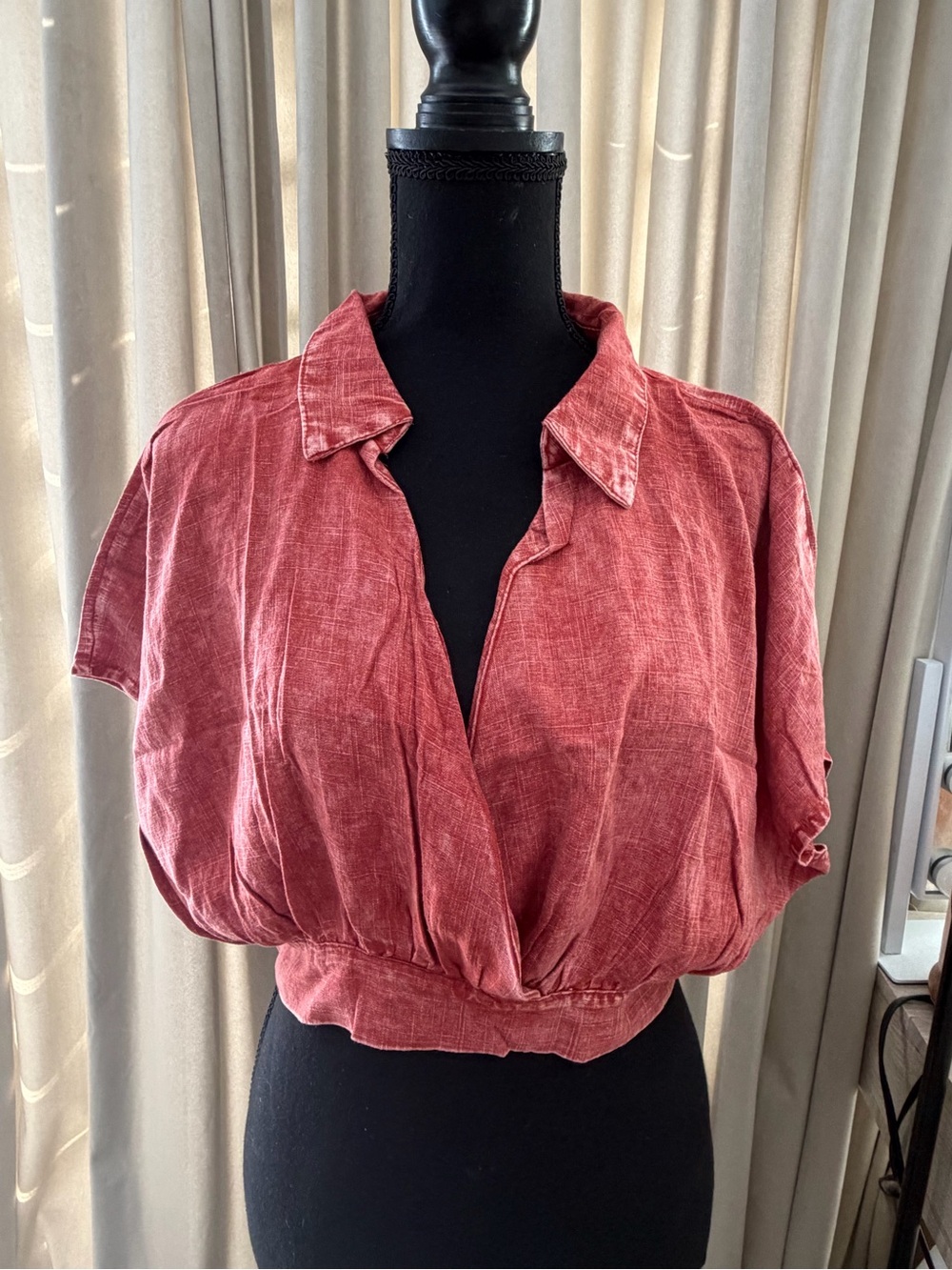 Zenana Washed Burgundy Collared Cropped Top